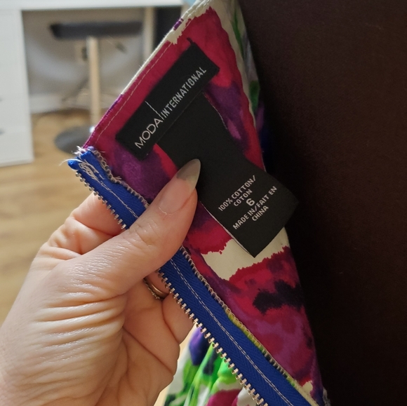 Floral dress - Picture 5 of 5